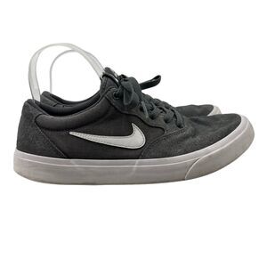 Nike SB Shoes Mens 9 Gray White Chron Solarsoft Skateboarding Sneaker CD6278-009